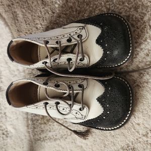 Flora & Henri leather booties Italy sz 23  or 7 USA